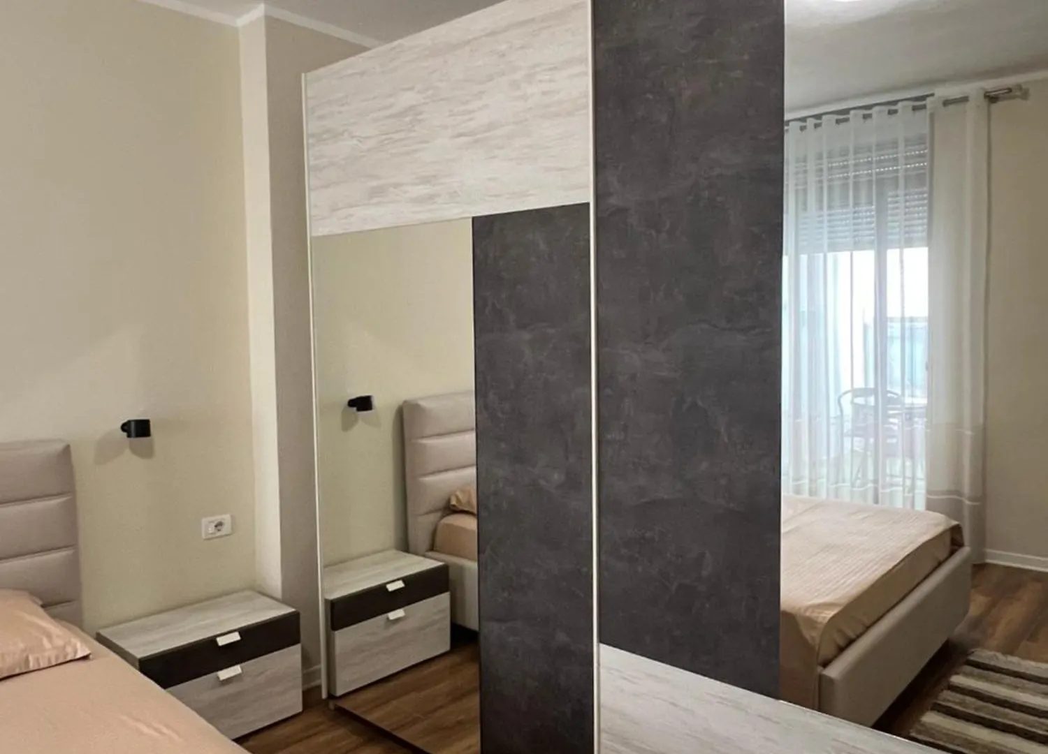 דורס Glad Apartment